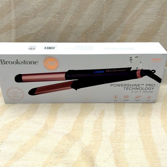 New inbox, Brookstone, tourmaline, flat, iron and curling iron - Picture 1 of 4